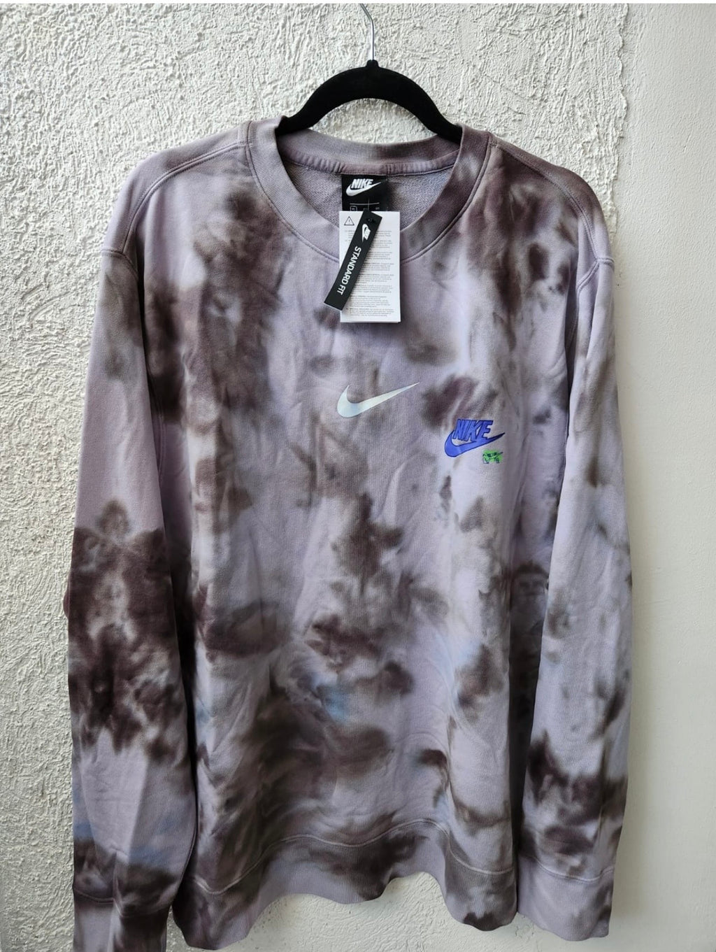 Nike Sportswear Tie-Dye Crewneck – Standard Fit