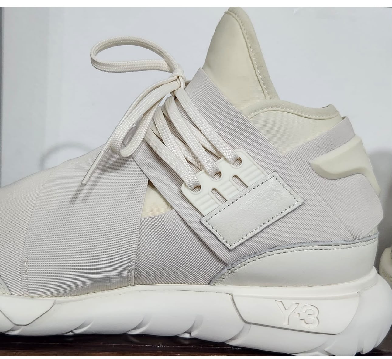Tenis adidas Y-3 Beige/Crema – Talla 9 US / 42⅔ EU