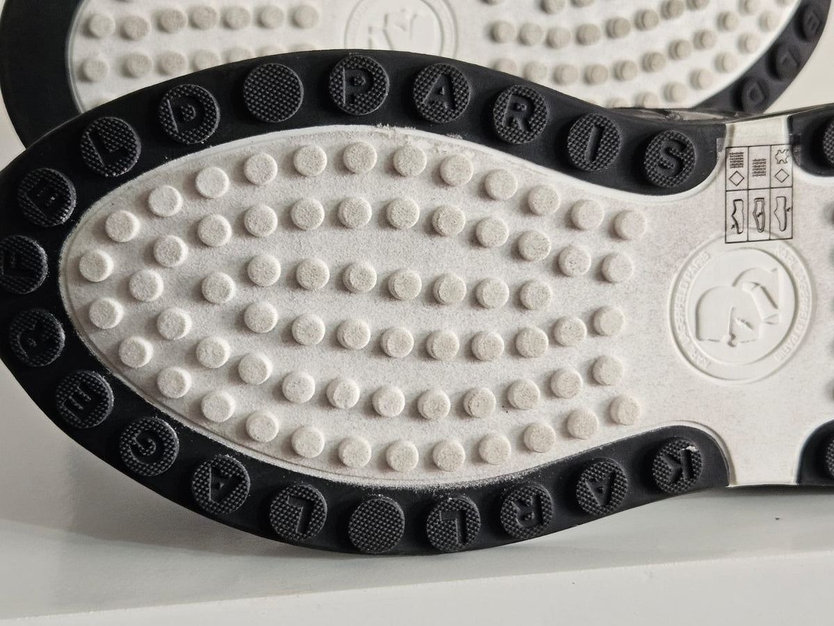 Tenis Karl Lagerfeld Negro – Diseño Urbano Premium