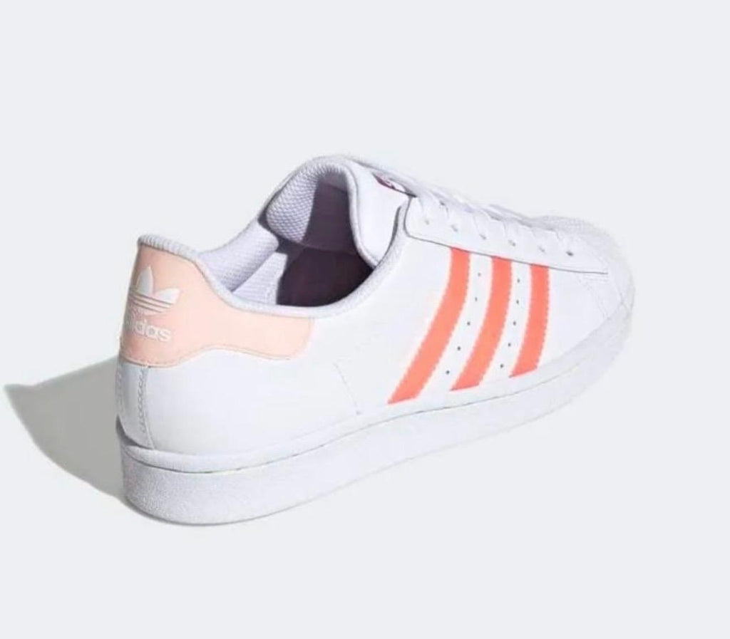 Adidas Superstar Blancas con Franjas Coral