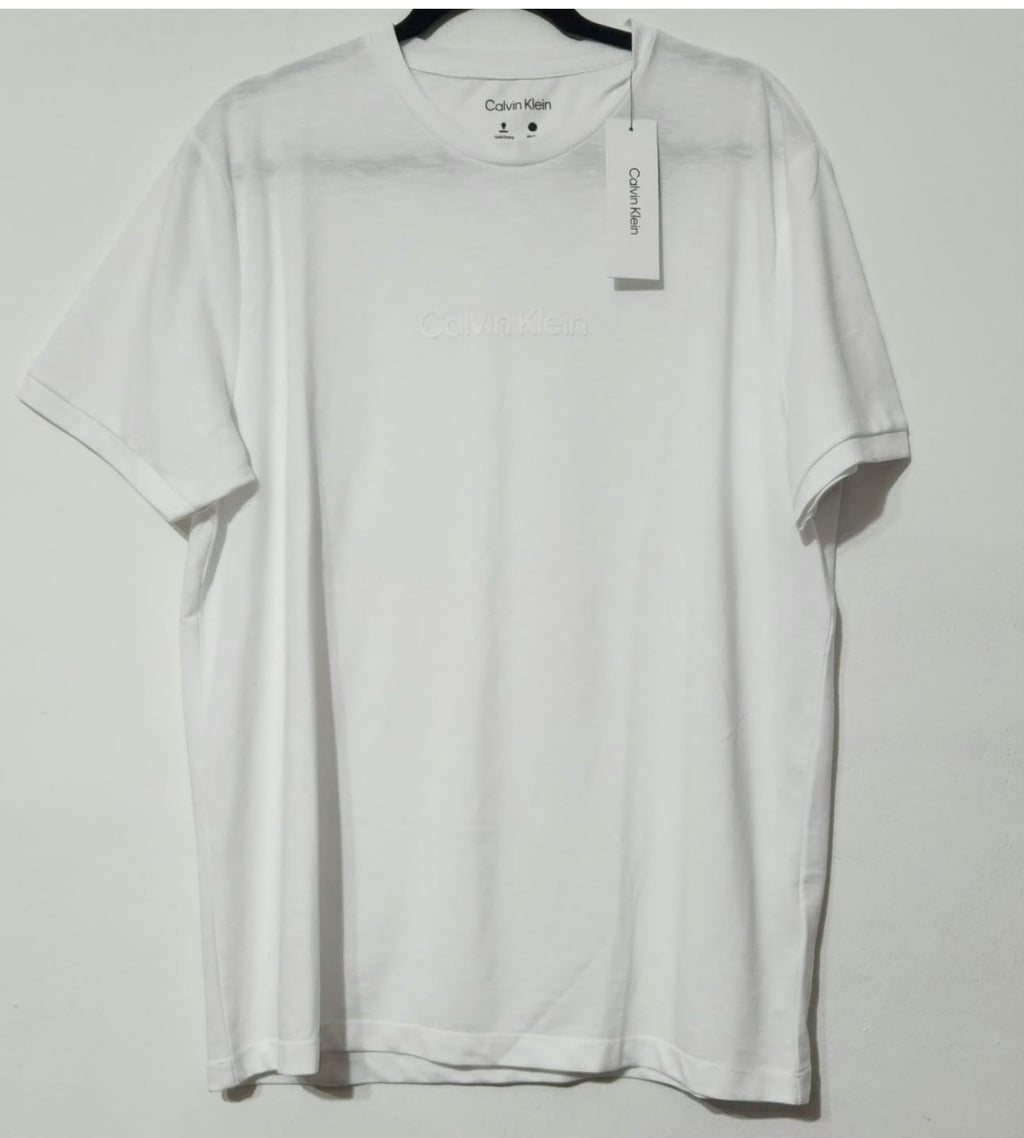 Camiseta Calvin Klein Blanca – Logo Minimalista